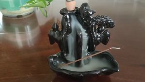 กำยาน เชิงวางกำยานน้ำตก กำยานธิเบต ควันน้ำตก ธูปหอม หอม ผ่อนคลาย มีแถมไปจำนวน 20ดอก