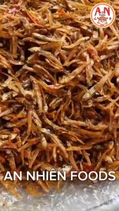 Cá cơm rim tỏi ớt (có video)