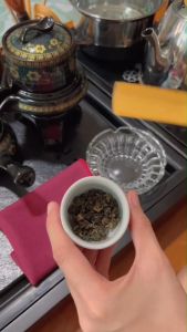 ยอดใบชาอู่หลงก้านอ่อนเบอร์17และเบอร์12 เกรดพรีเมียม ยอดคู่ที่3 ใบชาคุณภาพดี เกรดพรีเมียม ใบชาOrganic100% คุณภาพดีมาก