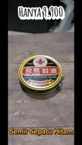 Semir Sepatu Hitam - Jasa Profesional untuk Merawat dan Mempertahankan Keindahan Sepatu Anda