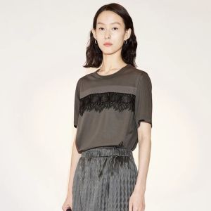 เสื้อยืดคอกลมแขนสั้นผ้าฝ้ายลายลูกไม้สีดำสำหรับผู้หญิงในช่วงฤดูร้อน เสื้อผ้าทำงานสไตล์สตรีทแบบลำลองสำหรับฤดูร้อน