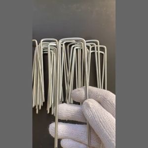 ส่วนลดสุดคุ้ม หมุดยึดผ้าคลุมวัชพืช แพคละ ประมาณ 100/50 หมุดปักผ้าคลุมดิน เหล็กเสียบ เหล็กปักดิน หมุดปักดิน สมอปักดิน ลิ่มปักดิน ขนาด 6 นิ