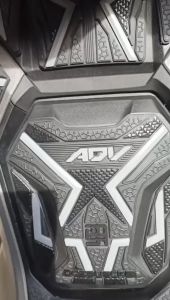 Karpet Motor Honda ADV Pijakan Kaki Bahan Karet Premium Tebal Kuat Dan Lentur Sporty Aksesoris Motor