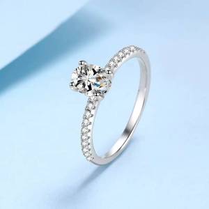 TY Classic 1.0 Carat Oval Cut D Color Moissanite Womens Ring 18K White Gold Plated 925 Sterling Silver Engagement Wedding Band