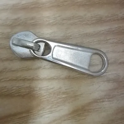 Reversed Thick Invisible Metal Zipper Head