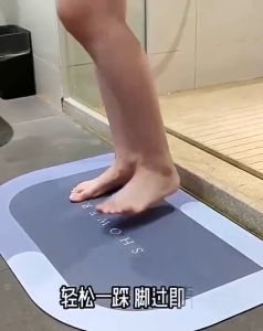 Keset Kaki Diatomite Ovale Kotak Nyerap Air / Alas kaki Diatomite Anti Slip Anti Bau Nyerap Air Anti Bakteri