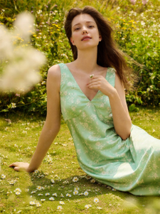 Spring/Summer Satin Sleeveless Dress Wearable for Occasions & Lounging