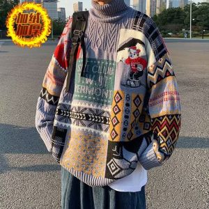 เสื้อสเวตเตอร์คอตั้งหนาแบบสวมหัวสำหรับฤดูหนาว เสื้อสเวตเตอร์ผู้ชายแบบหลวมๆ อบอุ่น แฟชั่นคู่รัก โพลีเอสเตอร์ 100%