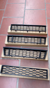 Tấm Lưới Che Két Nước Ford Next Gent Ranger Everest 2023 - 2025.