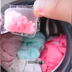 1PCS Laundry Scent Dissolvable Fragrance Booster Scented Beads Cube Cloth Perfume Pewangi Manik Sabun Baju Manik Pewangi Pakaian Tahan Lama 留香珠