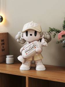 Cute Girl Desktop Ornaments Living Room TV Cabinet Wine Cabinet Decorations Resin Craft Birthday Moving Gift Cream Style