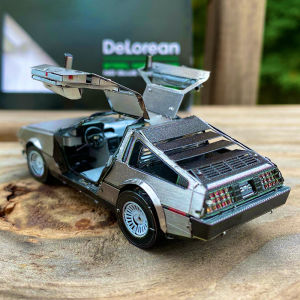Metal Stainless Steel DIY Assemble Model 3D 3D Puzzle Model Car Back to the Future Time Machine Car Model Alloy Iron