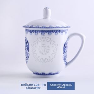 Tea Brewing Custom Ceramics Blue and White Porcelain Cup for Home/Office
