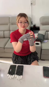 Găng tay nửa ngón thể thao GT1 men GSR sử dụng trang thiết bị cảm ứng tiện lợi [HÀNG MỚI VỀ]