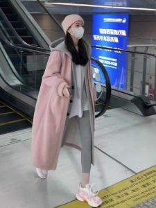 เสื้อคาร์ดิแกนสองชิ้นปลอมแบบมีฮู้ดสำหรับผู้หญิงในฤดูใบไม้ร่วงและฤดูหนาว เสื้อโค้ทผ้าขนสัตว์แบบยาวปานกลางแบบลำลองสำหรับผู้หญิง