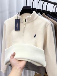 เสื้อสเวตเตอร์ถักคอตั้งแบบซิปครึ่งตัว ระดับไฮเอนด์ สำหรับผู้ชาย ฤดูหนาว รุ่นใหม่ หนานุ่ม อุ่นสบาย แฟชั่นแบรนด์ดีไซเนอร์ ปักลายม้า