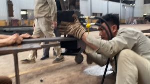 Máy Đột Thủy Lực CH100 - Đột sắt dày tối đa 20ly - 2 đường dầu - Bảo hành 6 tháng