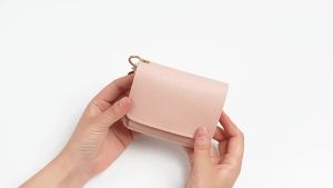 portableTrifold Wallet for Women Fashionable Korean Style with Zipper for Versatile Coin Management