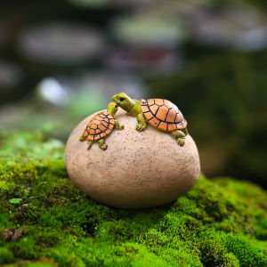 Creative Cute Turtle Decorative Ornament Pastoral Style Resin Handmade Blessing for Daily Gifts and Courtyard Decoration