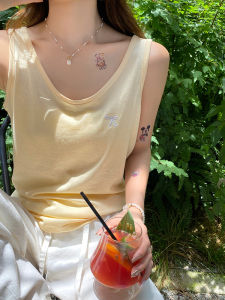 Womens Cotton Linen Strap Vest Summer Thin Loose Wide Shoulder Ice Silk Base Top Outerwear Fashionable Versatile Summer 2024