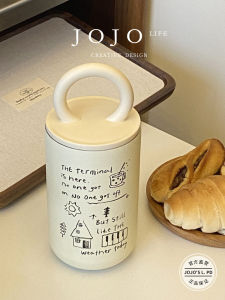 Jojos L. PD Retro Ins Large Capacity Simple English Alphabet Handheld Thermal Cup Stainless Steel Water Bottle for Universal Use