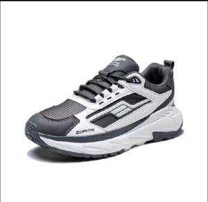 Sepatu sneakers dewasa