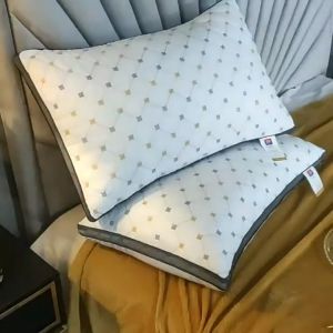 Hotel High-Quality Pillow Protect Spine Pillow Soft and Comfortable Pillow with Good Elasticity Breathable Pillow 48x74cm