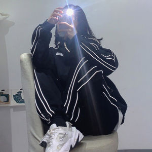 ชุดกีฬาสองชิ้นสำหรับผู้หญิง ฤดูใบไม้ผลิและฤดูใบไม้ร่วง ขนาดเล็ก หลวม วิ่ง แจ็คเก็ตลำลอง แถบสะท้อนแสง นักเรียน ชุดนักเรียน