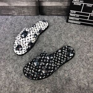 Mens Summer Fashion Printed Sandals Flat Slippers Youth Casual Canvas Slip-On Shoes Beach Wear Comfortable Flat Heel Rubber Sole