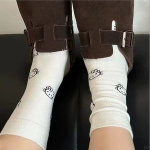 【♡Lovely girls house♡】Cute Hello Kitty Socks Autumn and Winter Sweet Middle Tube Cartoon Socks