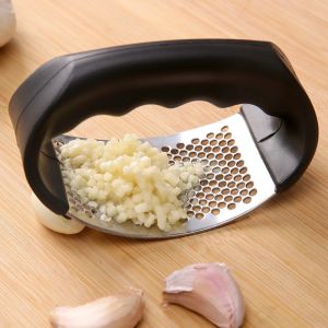 ที่สับกระเทียม ที่บดกระเทียม เครื่องมือ ที่กดกระเทียม สแตนเลส ที่บีบกระเทียม แบบใช้มือบีบ ที่กดกระเทียมสแตนเลส