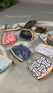 20 Pcs Dompet Batik Resleting Perahu 115 x 95 Cm Kemasan Plastik