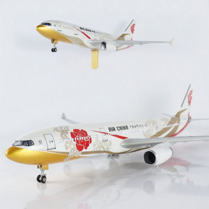CHENXING | Large Lighted Rolling A330 Model Airplane