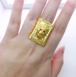 Yon Hing Cincin Biscuit Lion King 11.77g Saiz 23 Emas 916