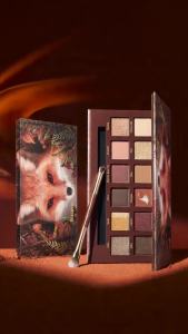 Perfect Diary | Versatile Pig-themed 12-color Eyeshadow Palette