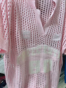 เสื้อไหมพรมเเขนสั้น  เสื้อไหมพรมถักตะข่ายเสื้อคอวี เสื้อยืดผู้หญิง เสื้อผ้าผู้หญิง สาวอวบใส่ได้ ระบายอากาศผ้านุ่มไม่คัน มาใหม่สุดฮิต