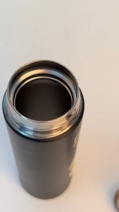 Bình nước giữ nhiệt Inox cao cấp dung tích 450ml có LED cảm biến đo nhiệt độ trên nắp bình có màng lọc pha trà