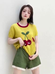 MIUCO | Quần Đùi Rộng Thoáng Mát Có Viền Ren Hình A Nhẹ