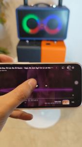 Loa Karaoke M4402 Kèm 2 Micro Cao Cấp Hỗ Trợ Chỉnh Bass Treble. Loa M4402 Công Suất Lên Tới 40W Thiết Kế Cực Đẹp