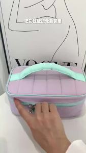 Customized Ins style Korean style high-value handheld makeup bag cute color blocking large capacity portable skincare makeup b