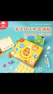Set Nguyên Liệu Handmade Tự Làm Móc Khóa Đi Kèm Bàn Cờ