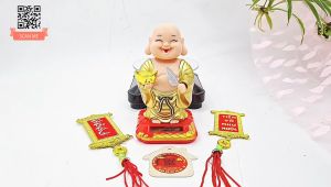 Tượng phật di lặc gật đầu vẫy quạt năng lượng mặt trời - TỎI CÁT TƯỜNG