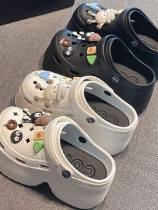 รองเท้าแตะส้นแบนแบบสวมสบายสำหรับผู้หญิง สไตล์การ์ตูน ทรงหิน ทรงสุดเทรนด์ รองเท้าแตะกลางแจ้งแบบกันลื่น สวมใส่สบาย ทรงหัวมน รองเท้าแตะส้นแบน EVA