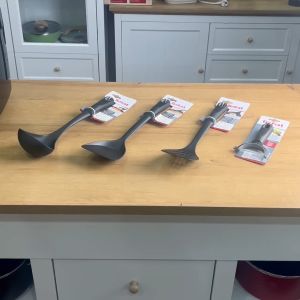 Tefal Comfort Peeler: Alat Memasak Berkualitas Tinggi