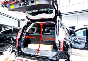 Karet Bagasi Karet Peredam Bunyi Pintu Bagasi Belakang Mobil Mitsubishi Pajero sport Original