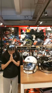 แถมฟรีชิลด์บับเบิ้ลดำอีก1อัน หมวกกันน็อค iD ROCKET วินเทจ คลาสสิค 2025