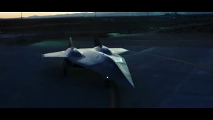 Mô hình máy bay điều khiển từ xa (RC Plane) mô phỏng chiếc SR-72 "Darkstar" được trang bị động cơ hai quạt phản lực