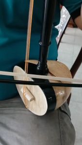 ซออู้ ไม้ชิงชัน คันทวนทำสีดำ เคลือบเงาอย่างดี เกรดประกวด สวย เสียงดี สีง่าย เลือกลายกะลาได้