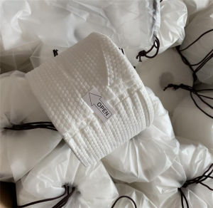 ผ้าเช็ดหน้าแบบใช้แล้วทิ้งผ้าฝ้ายแท้ 6 แพ็ค ผ้าเช็ดหน้าแบบซับน้ำสำหรับการล้างหน้าและเพลิงไฟ