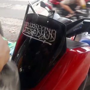 Stiker Visor Motor Tulisan Kaligrafi Kalimat Tauhid Cuting Variasi Keren Terbaru